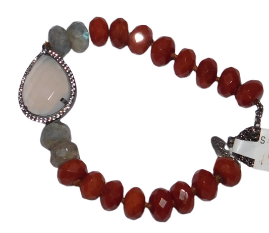 CARNELIAN WITH CHALCEDONY BRACELET