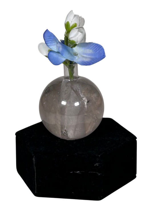 Small Solid Quartz Flower Holder